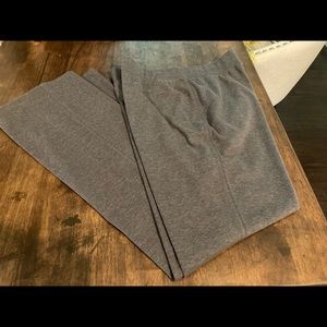 Isaac Mizrahi knit pants